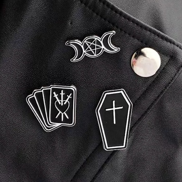 Accessories - EMO GOTH PUNK ENAMEL PINS LAPEL BROOCH